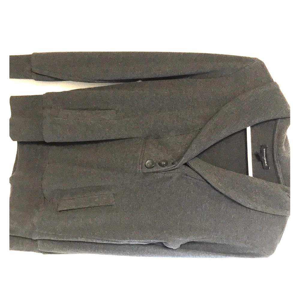 Banana Republic 3 button Sweatshirt